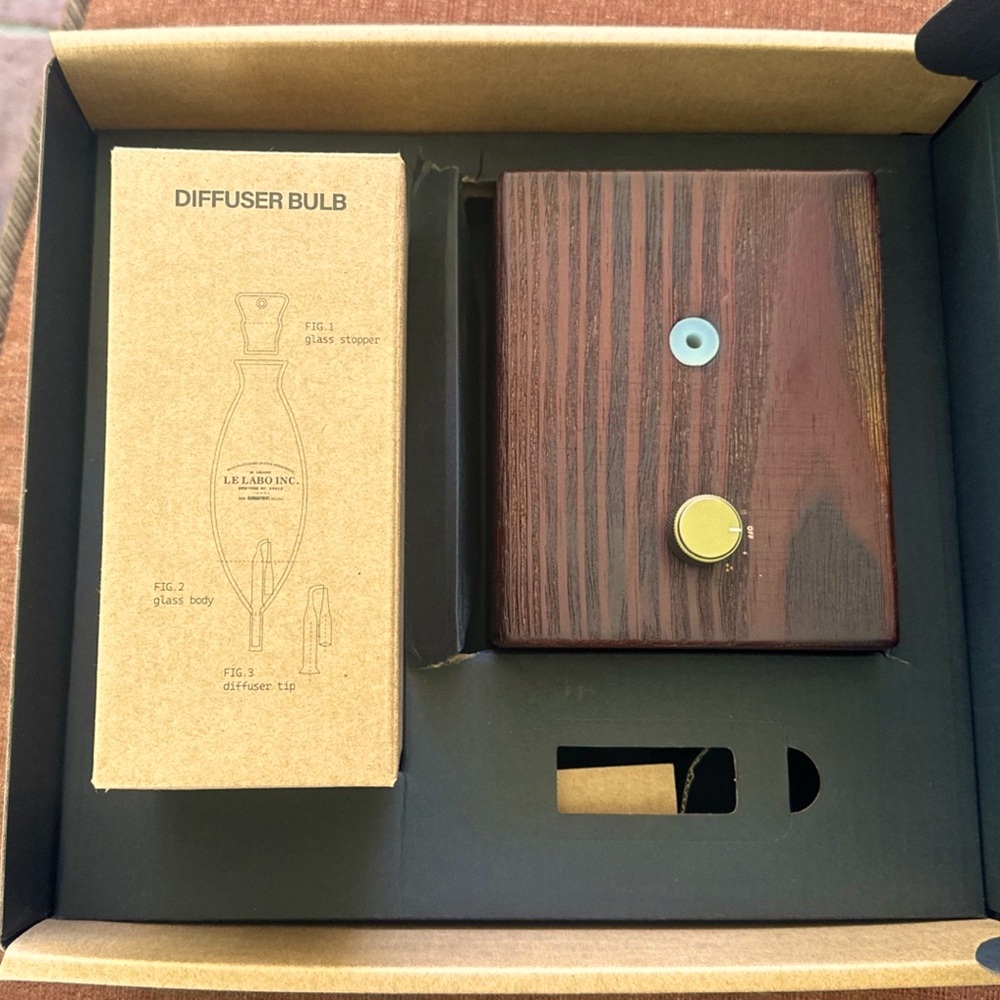 Brand new in box le labo oil diffuser